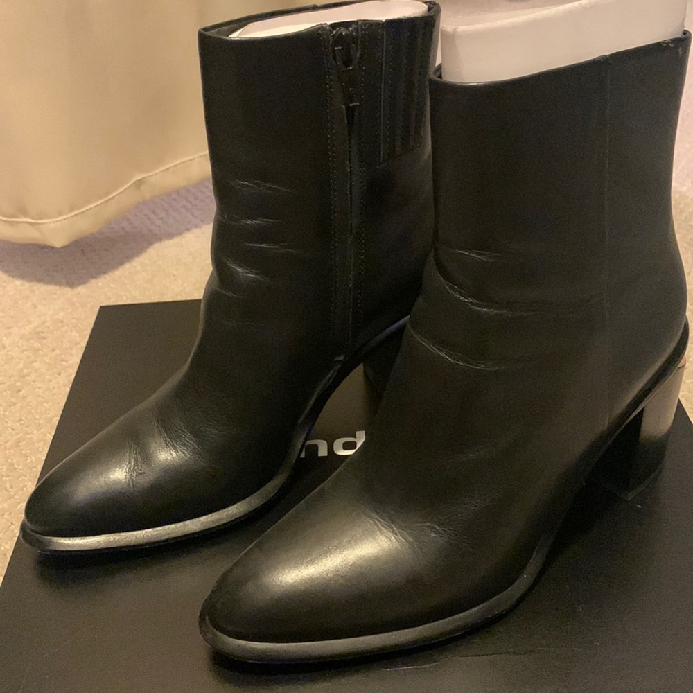 Alexander Wang Anna Calf Black Heel Boot - Rose Gold